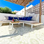 A2407 Charming Townhouse With Sea Views And Pool Nerja