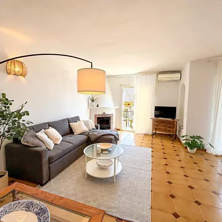 A2407 Charming Townhouse With Sea Views And Pool * نيرخا